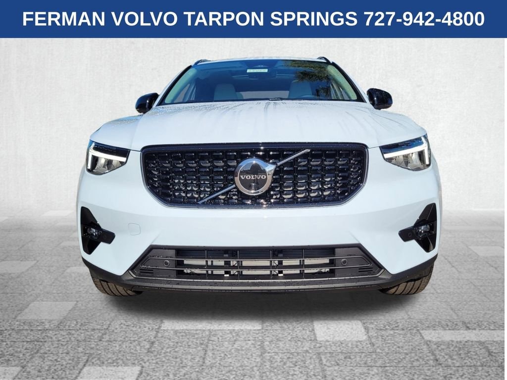 New 2026 Volvo XC40 B4 Plus SUV