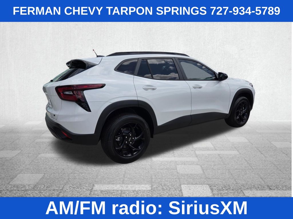 2026 Chevrolet Trax LT - Photo 11