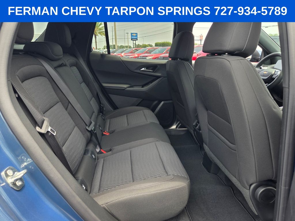 2027 Chevrolet Equinox LT - Photo 20