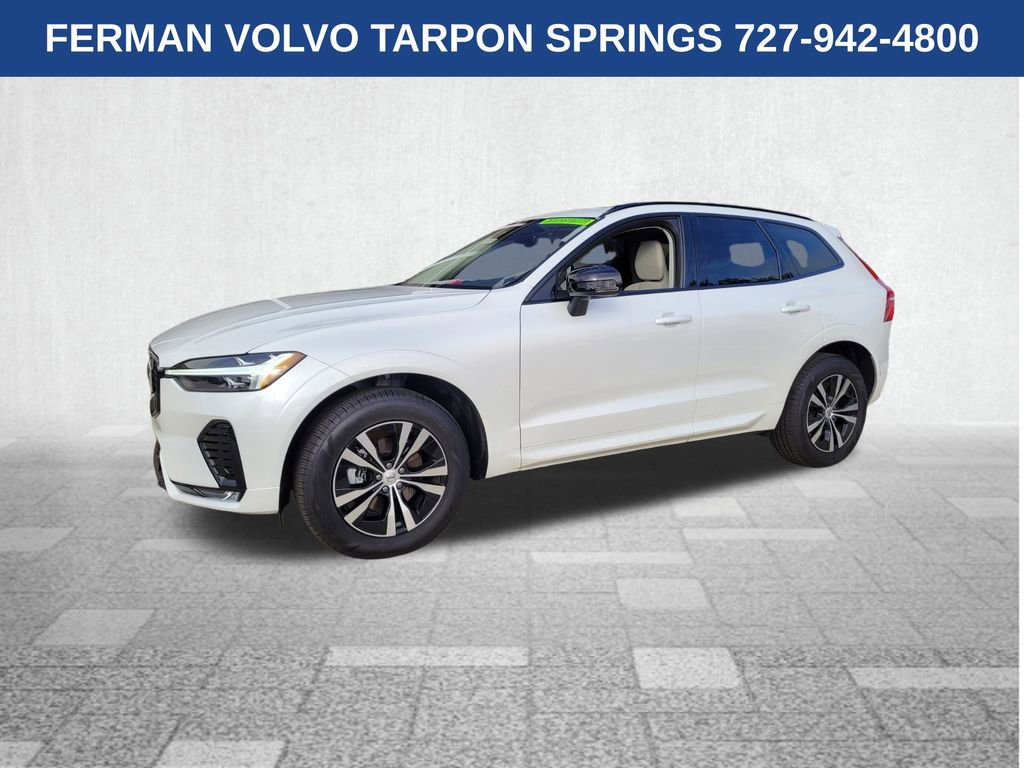 2025 Volvo XC60 B5 Core photo 3