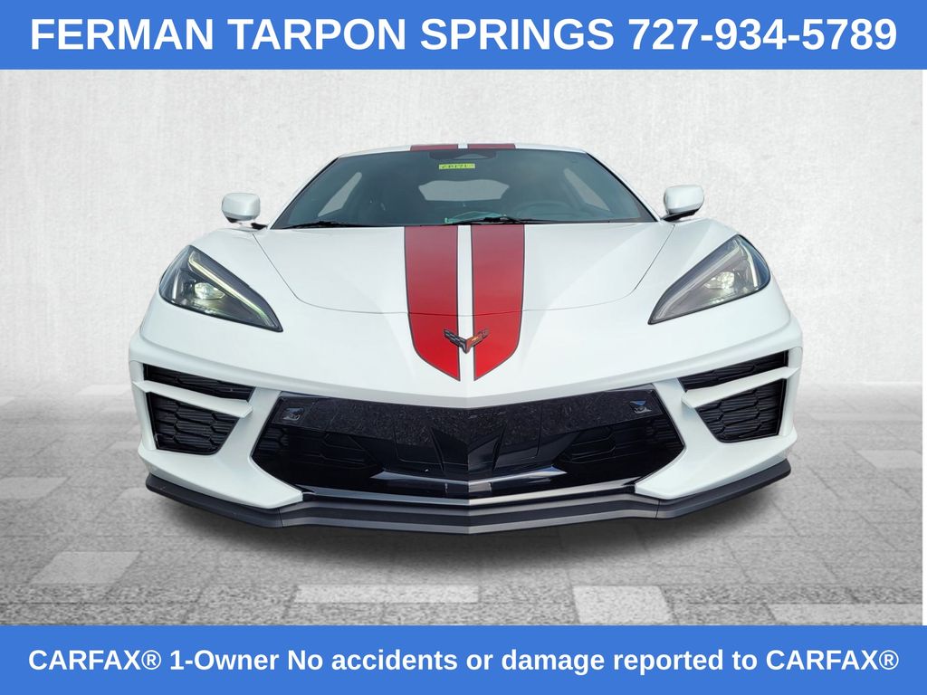2024 Chevrolet Corvette Stingray 2LT photo 2