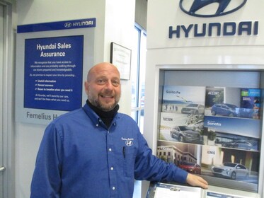 Staff member Todd Alexander from ID_5bbd1a288851