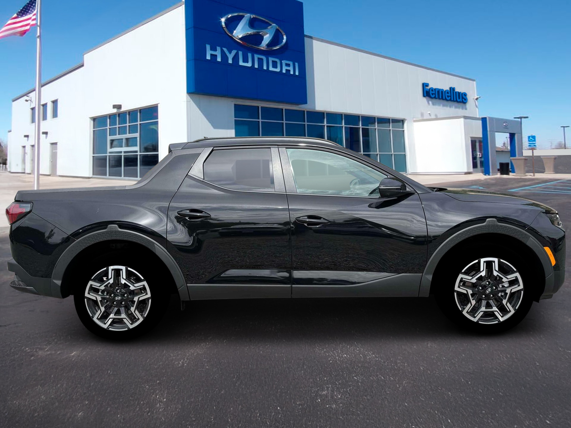 2026 Hyundai Santa Cruz Limited - Photo 9