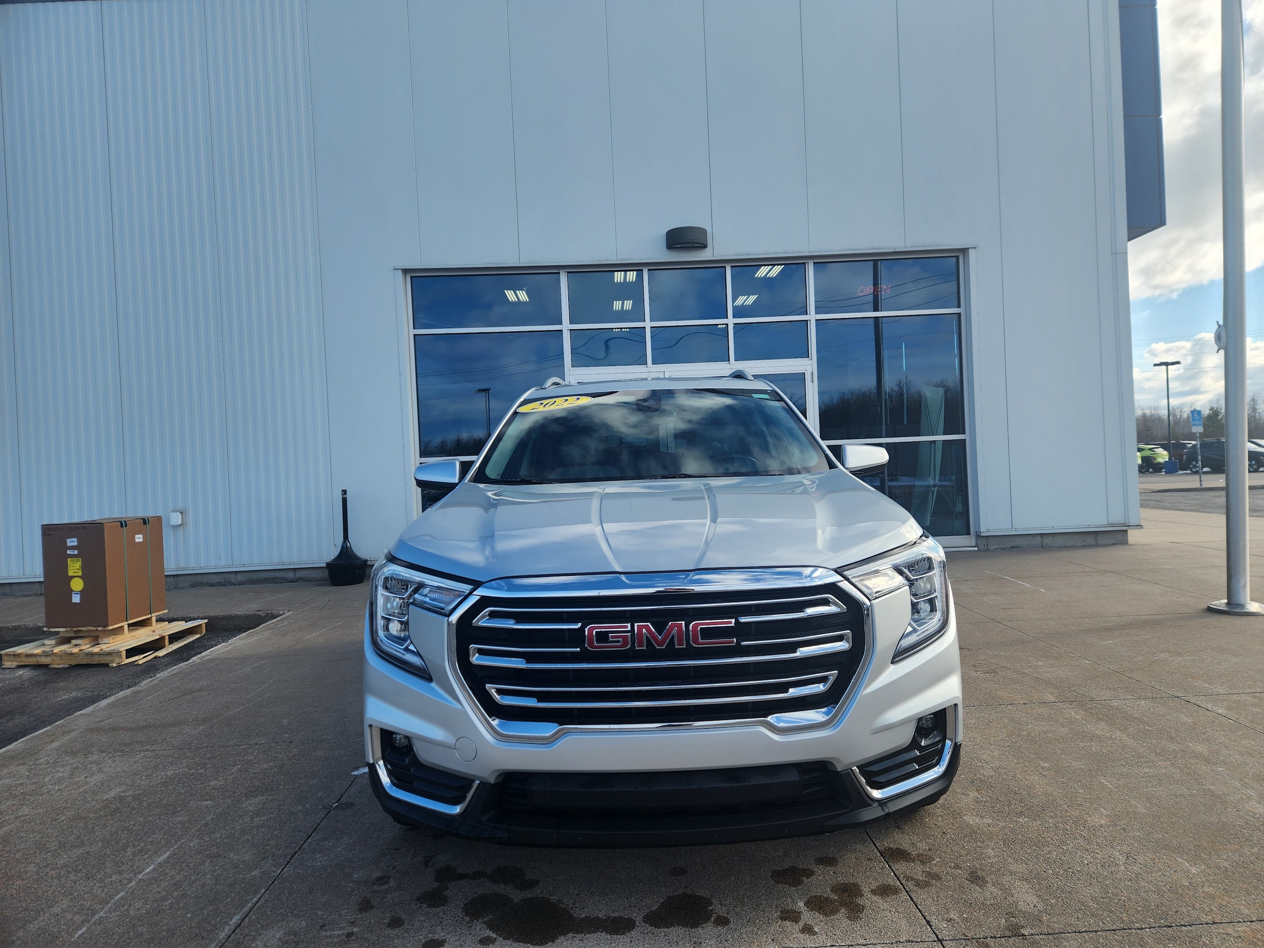 Used 2022 GMC Terrain SLT with VIN 3GKALVEV6NL145572 for sale in Sault Sainte Marie, MI