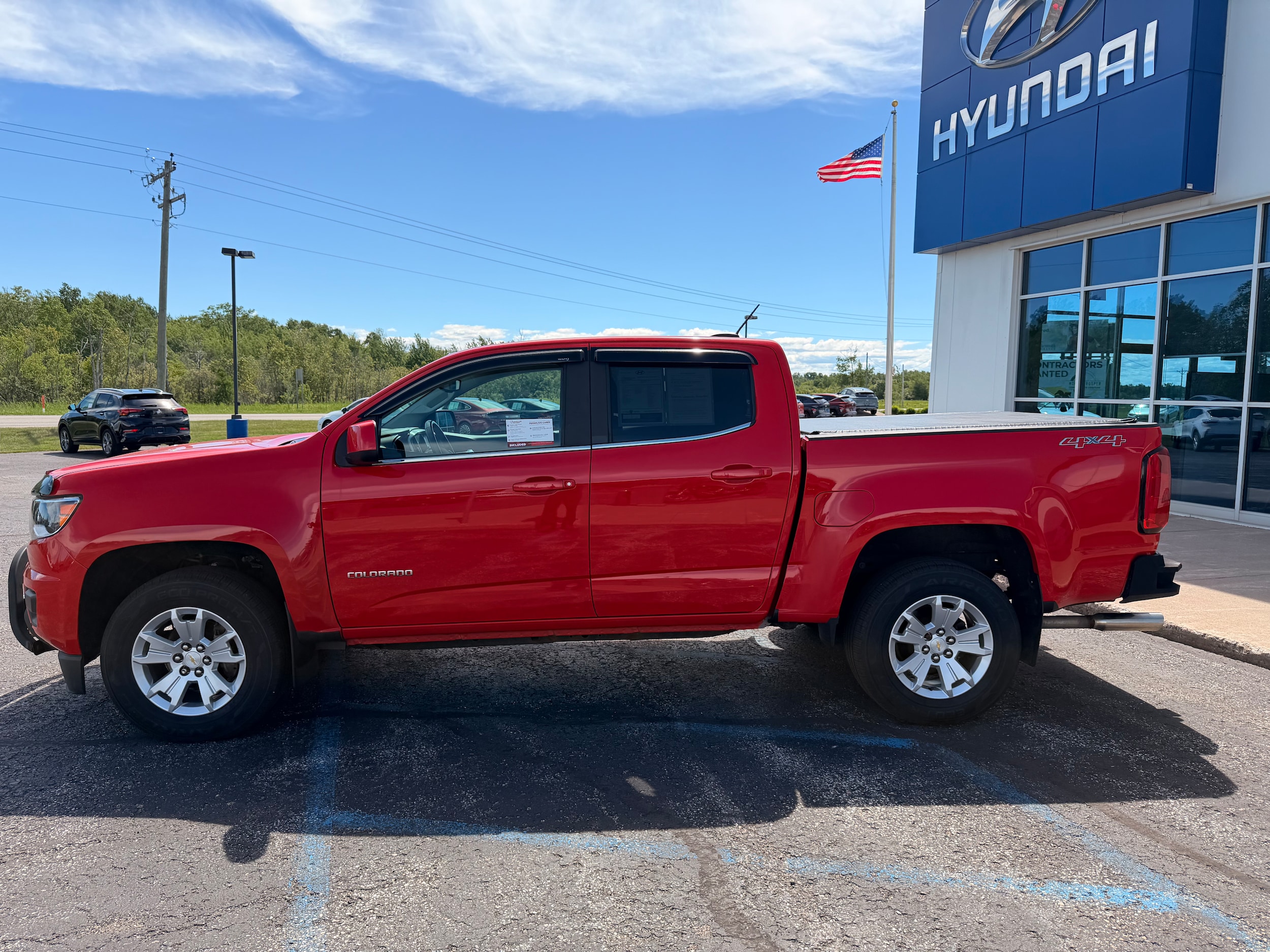2019 Chevrolet Colorado LT - Photo 8