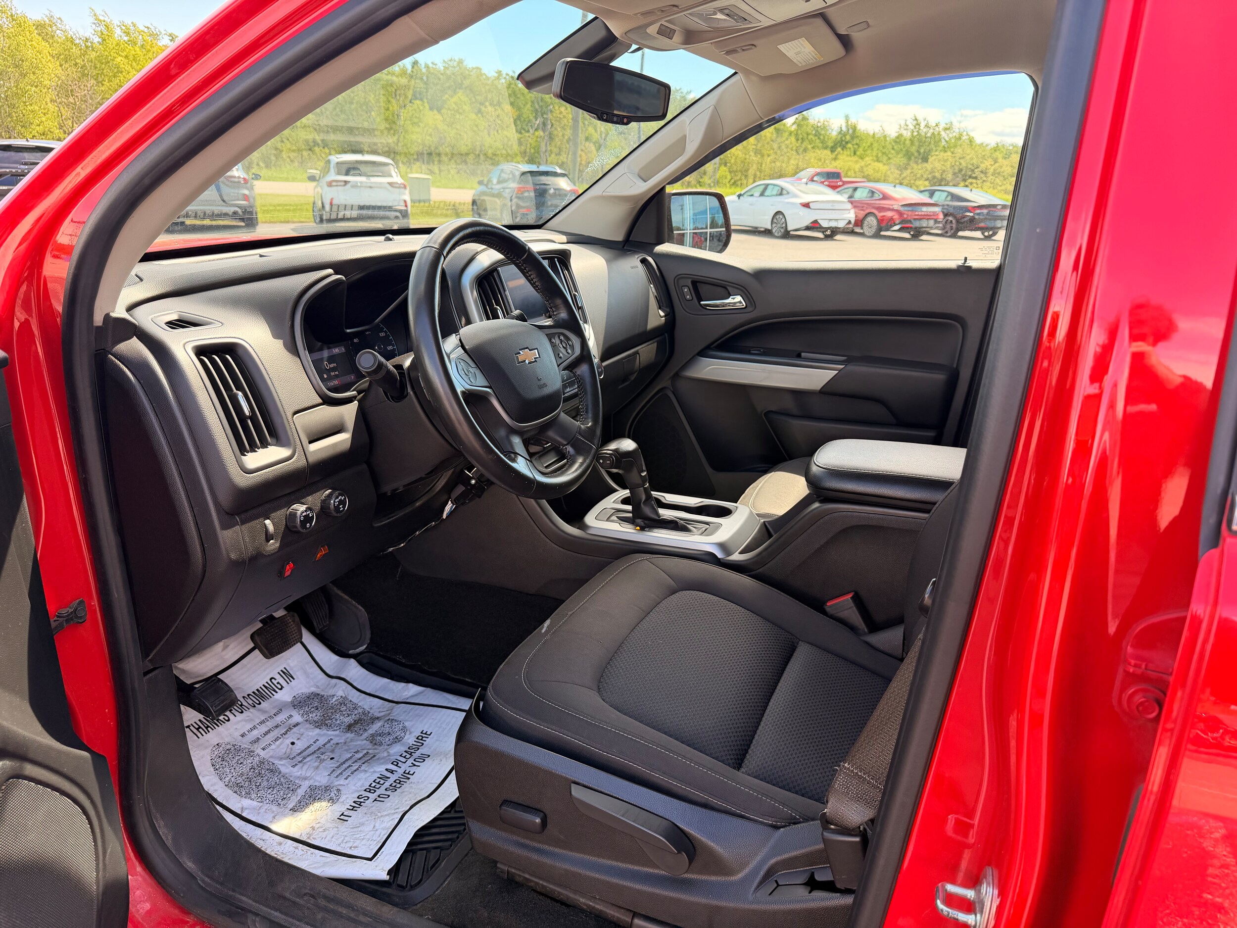 2019 Chevrolet Colorado LT - Photo 9