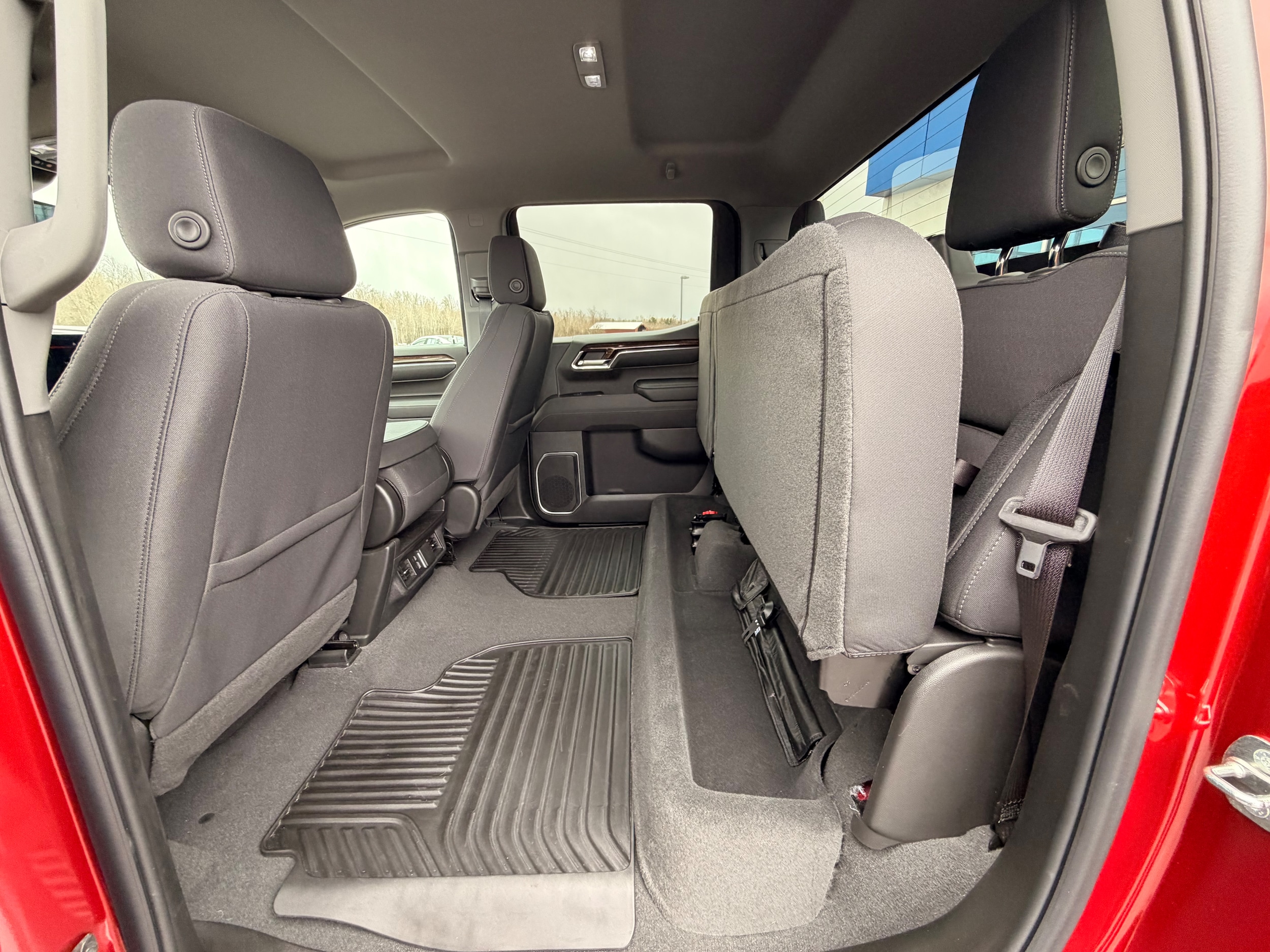 2024 GMC Sierra 1500 Elevation - Photo 13
