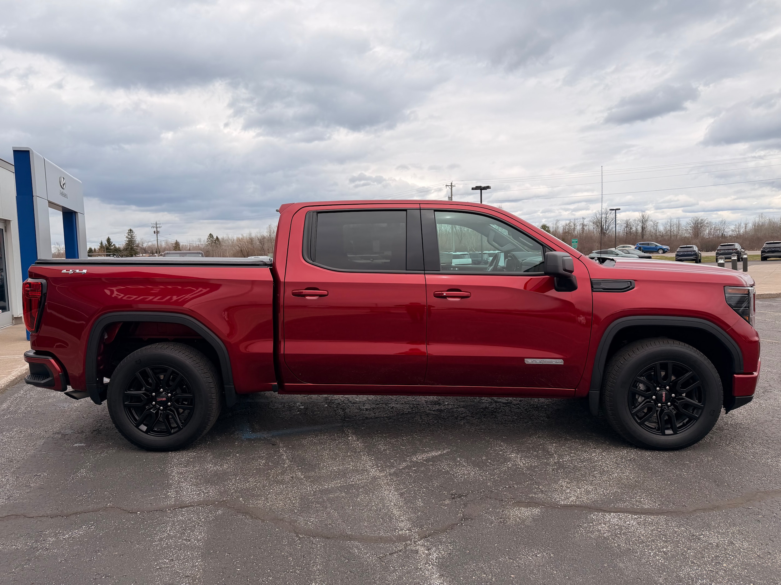 2024 GMC Sierra 1500 Elevation - Photo 4