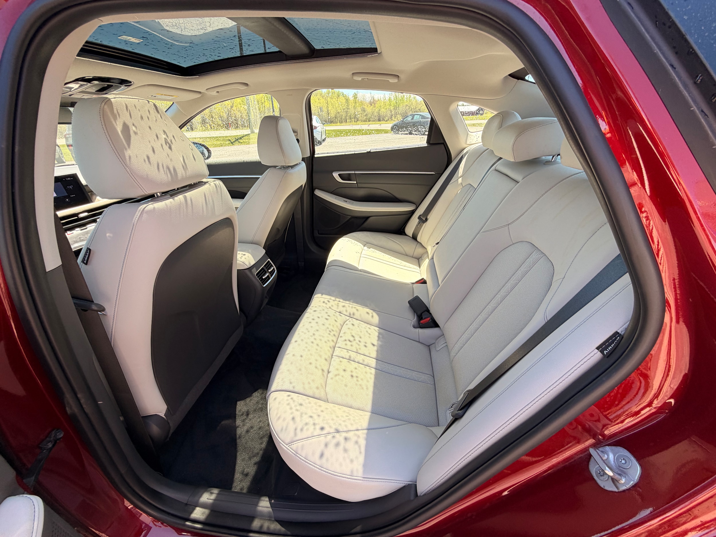 2024 Hyundai Sonata Hybrid Limited - Photo 13