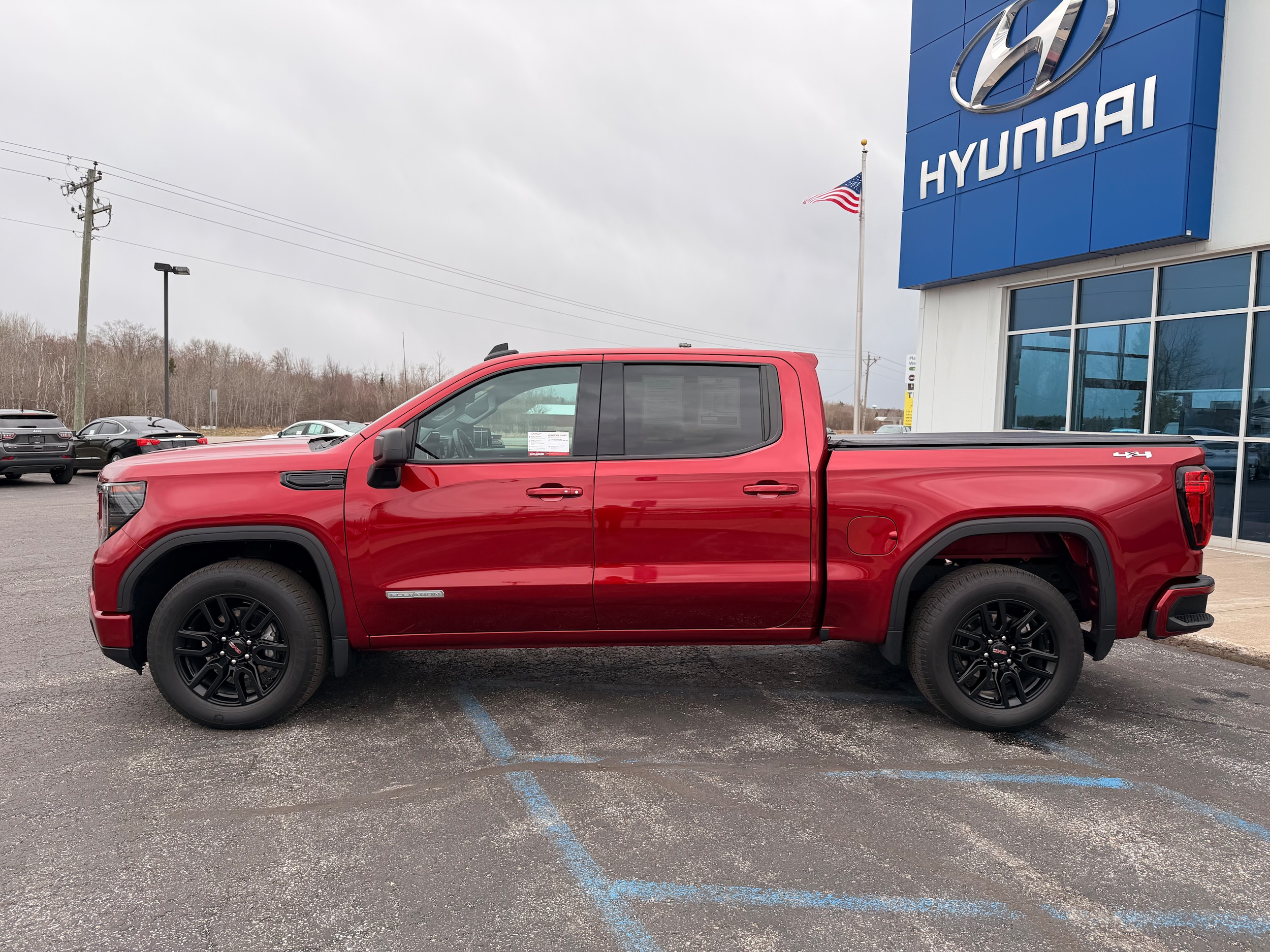 2024 GMC Sierra 1500 Elevation - Photo 8