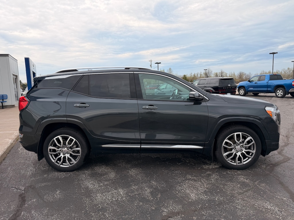 Used 2022 GMC Terrain Denali SUV