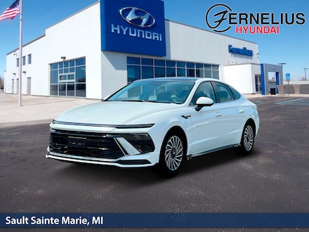 2025 Hyundai Sonata Hybrid Limited Sedan