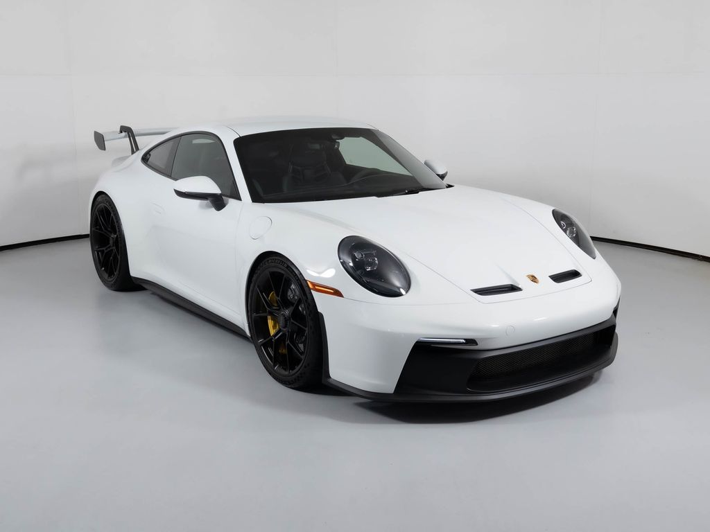 2022 Porsche 911 GT3's photo