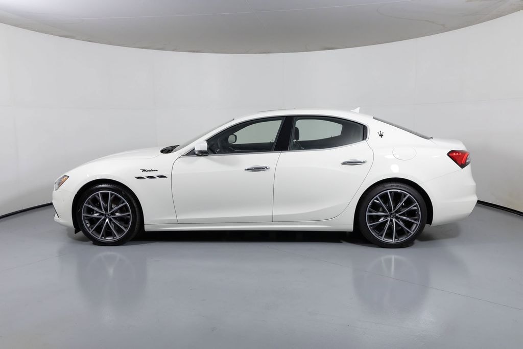 Used 2023 Maserati Ghibli Modena Sedan