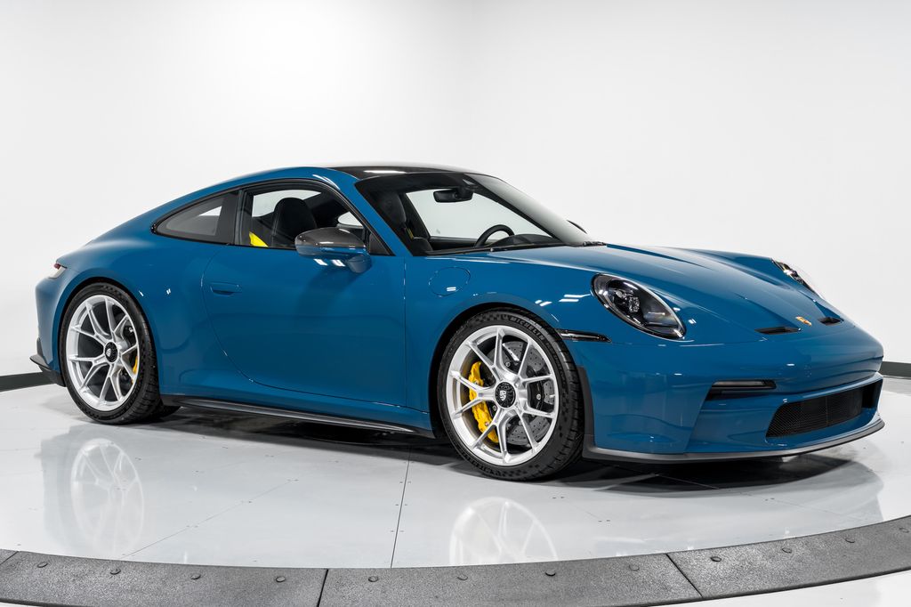 2022 Porsche 911 GT3's photo