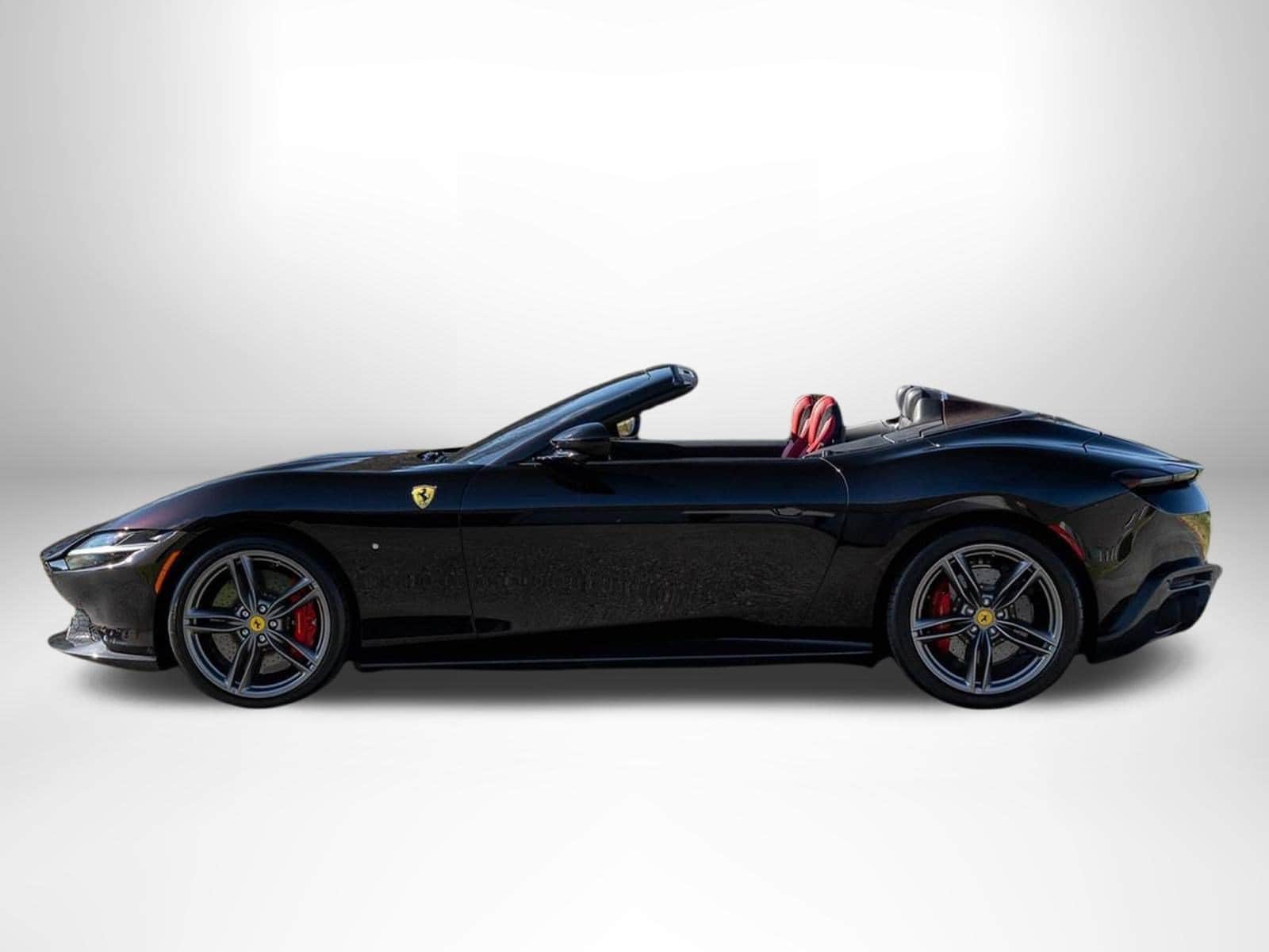 Ferrari Roma Spider