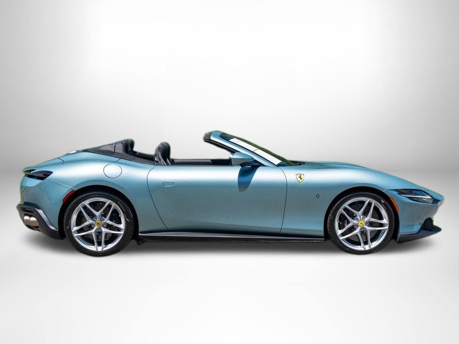 Ferrari Roma Spider