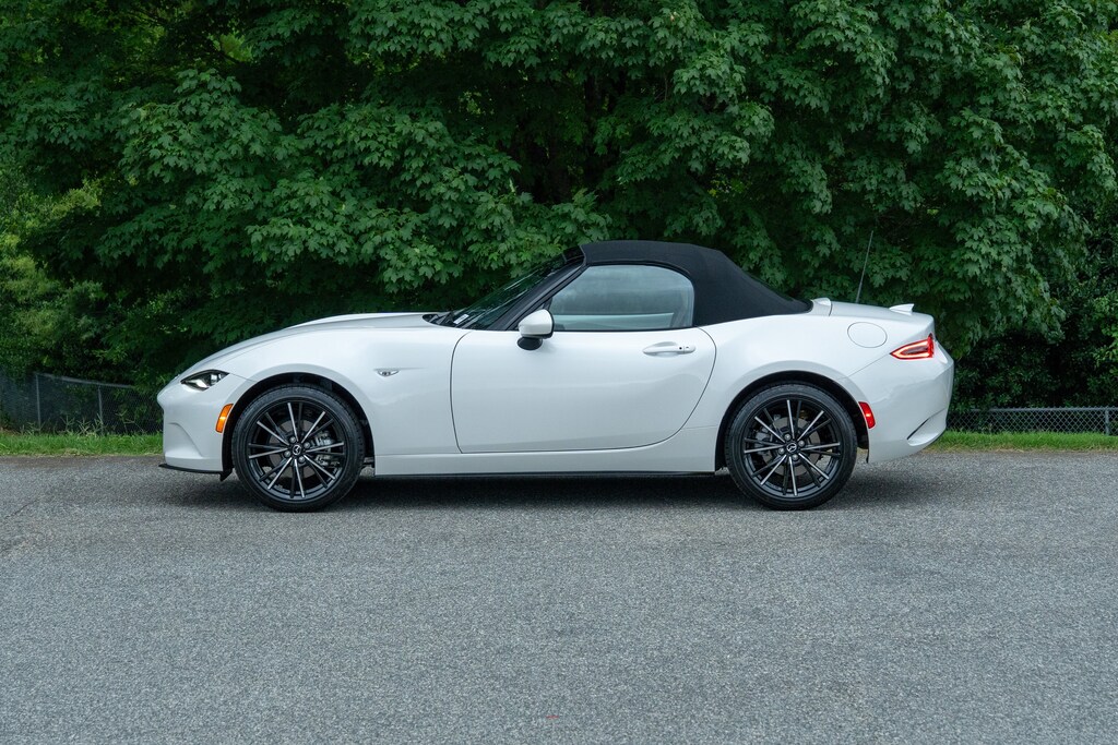 Used 2026 Mazda MX-5 Miata Grand Touring Convertible