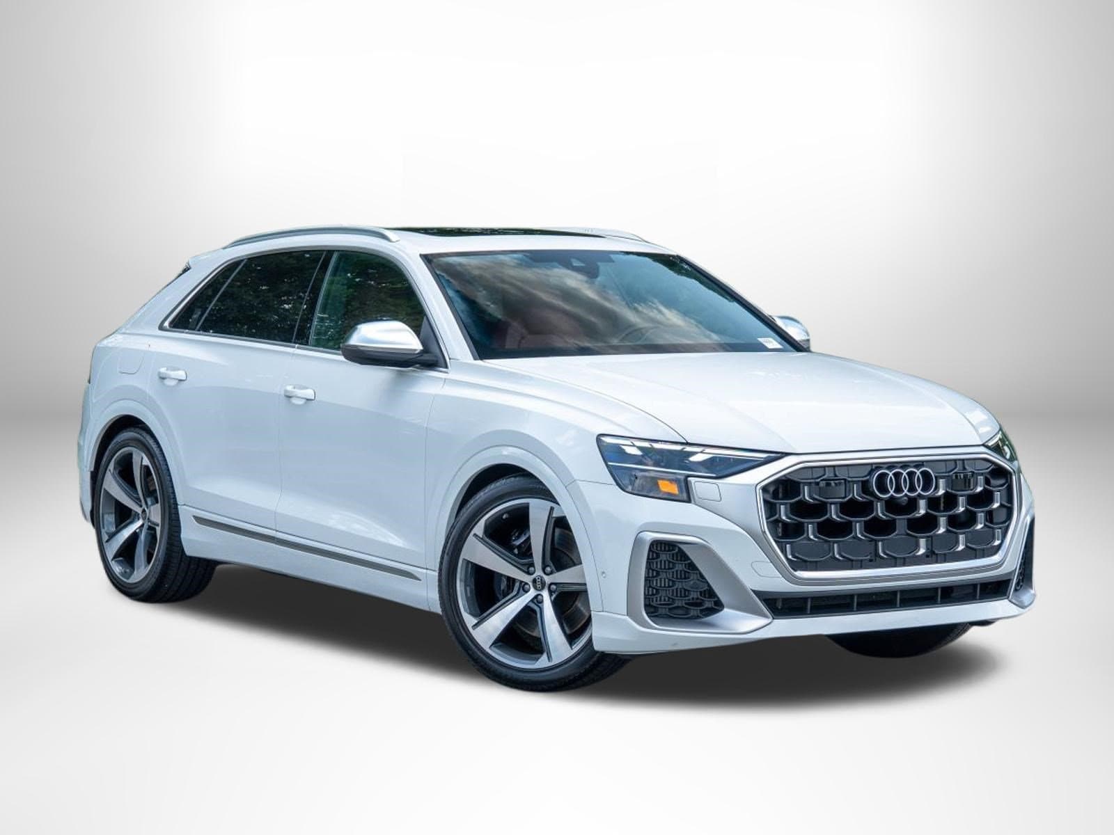 2024 Audi SQ8
