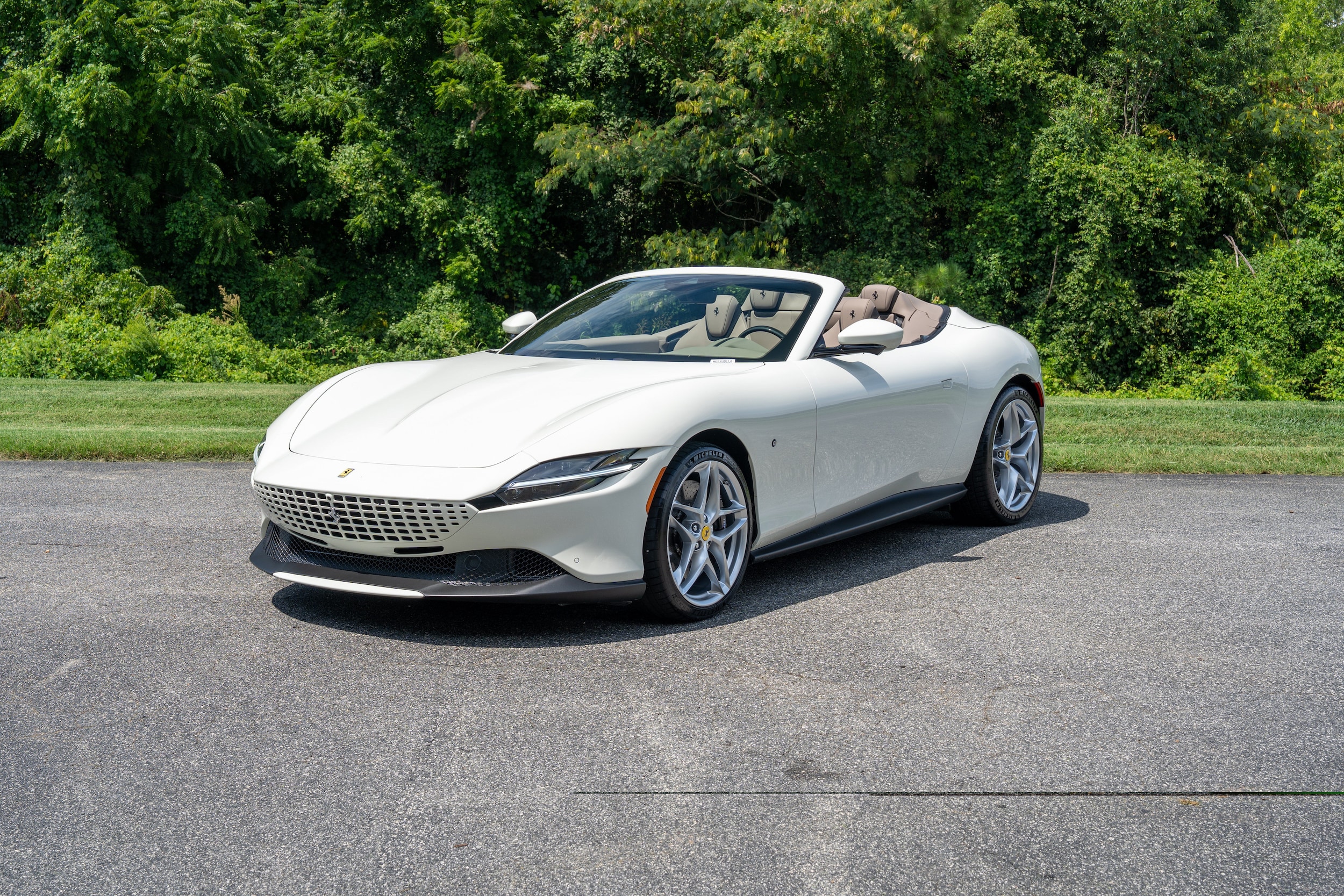 Ferrari Roma Spider Spider