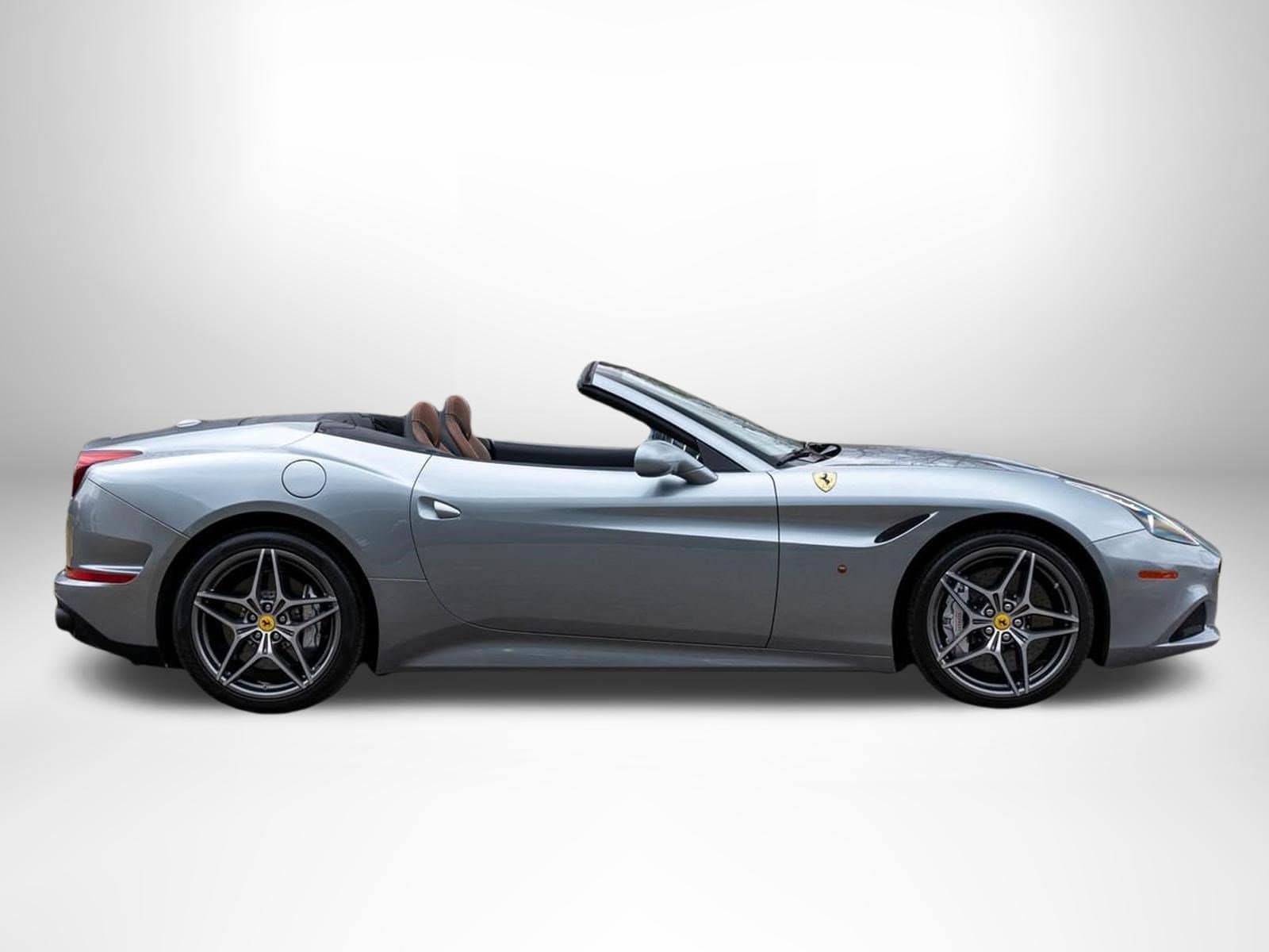 Ferrari California T T