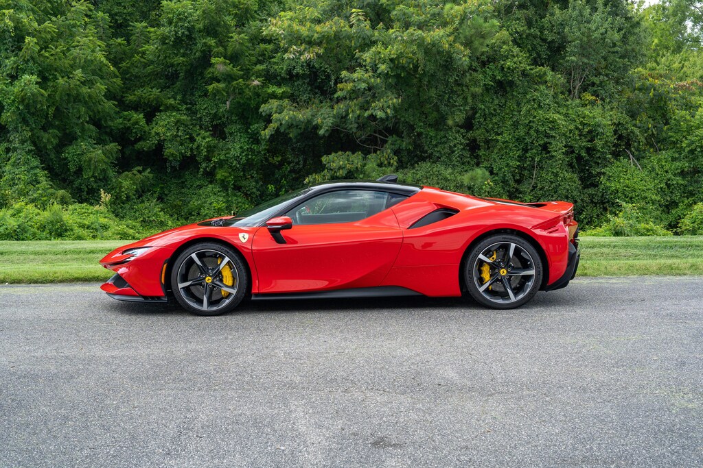 Certified 2022 Ferrari SF90 Stradale 2dr Car