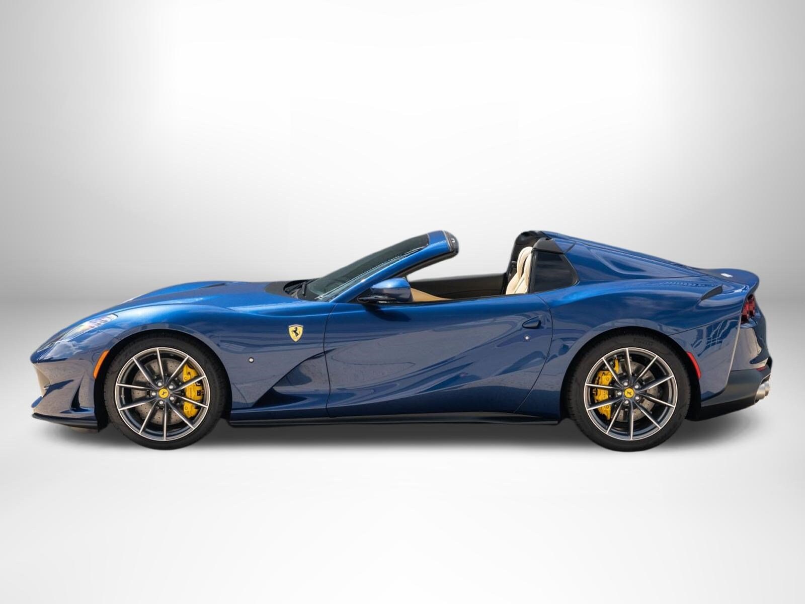 2021 Ferrari 812 GTS