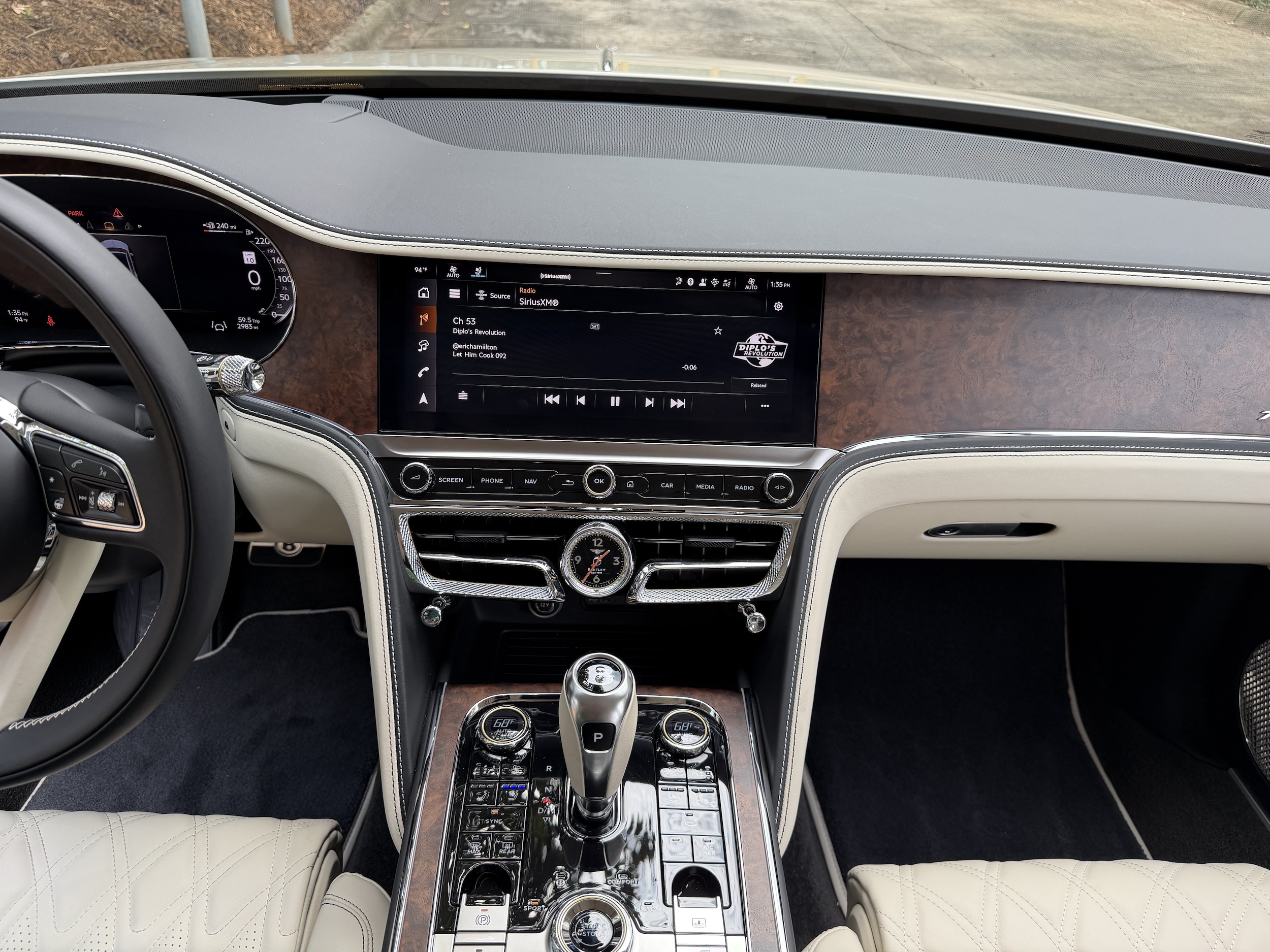2026 Bentley Flying Spur V8
