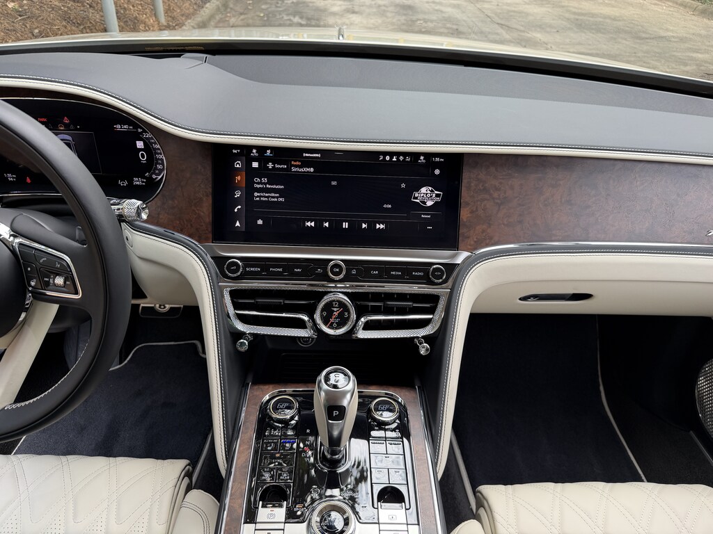 Used 2026 Bentley Flying Spur Azure 4dr Car