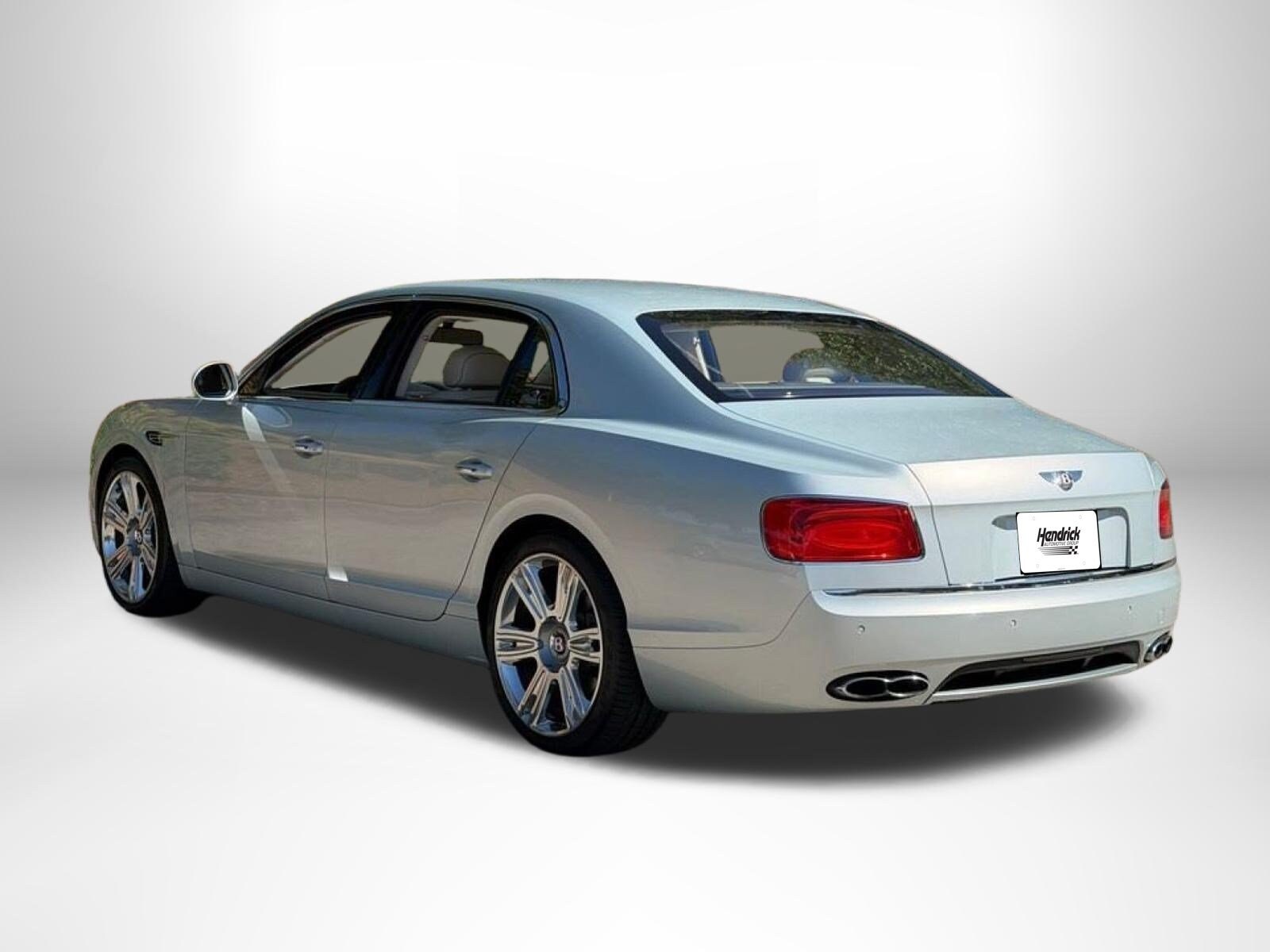Bentley Flying Spur V8