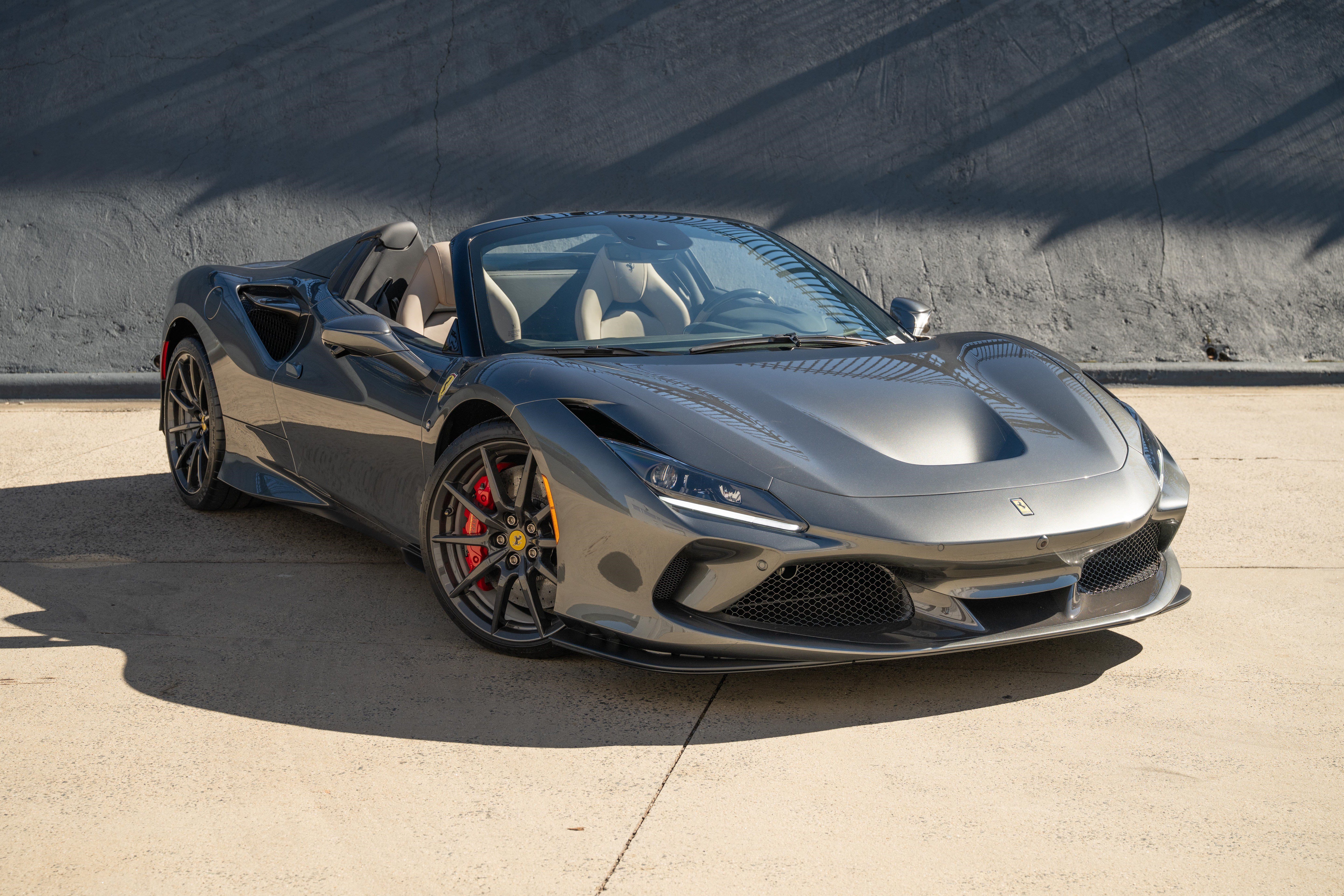  Ferrari F8 Spider