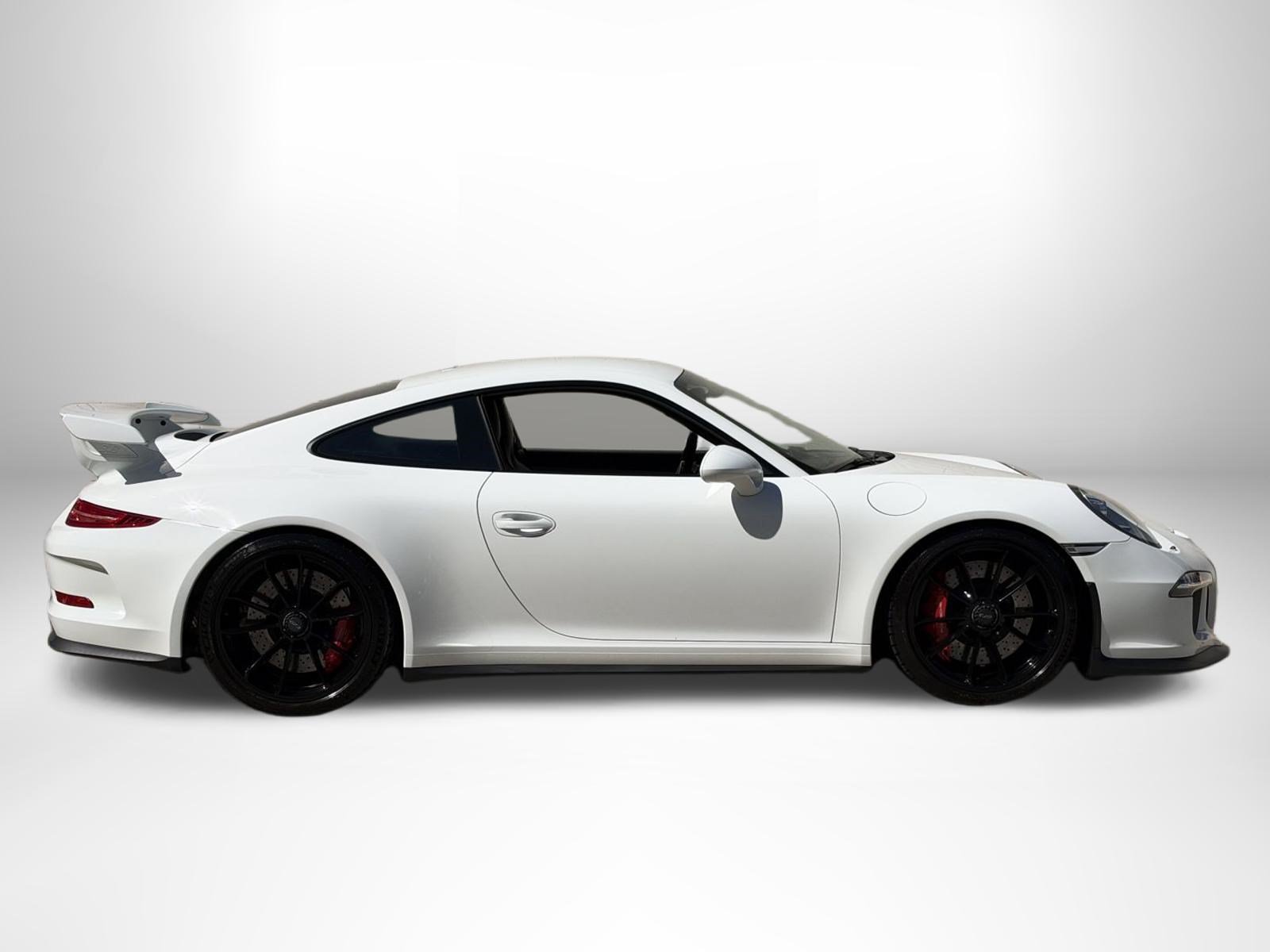 2015 Porsche 911 GT3 2dr Car