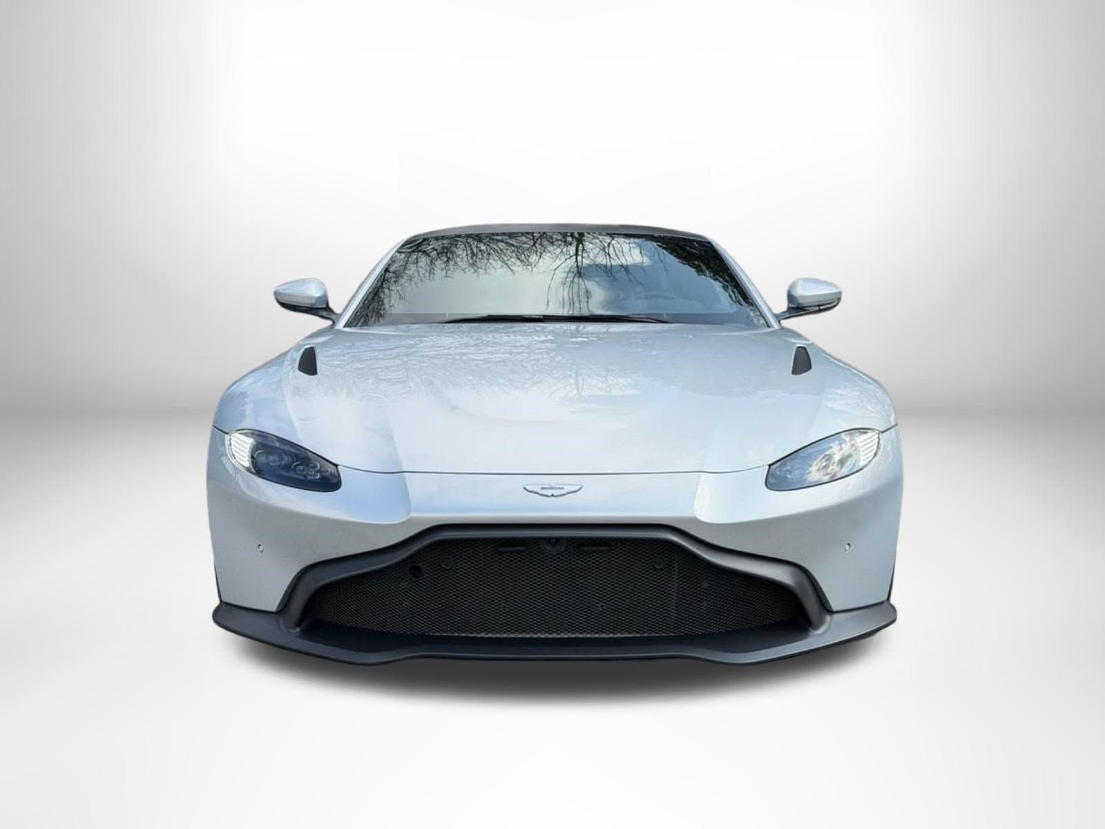 Aston Martin Vantage