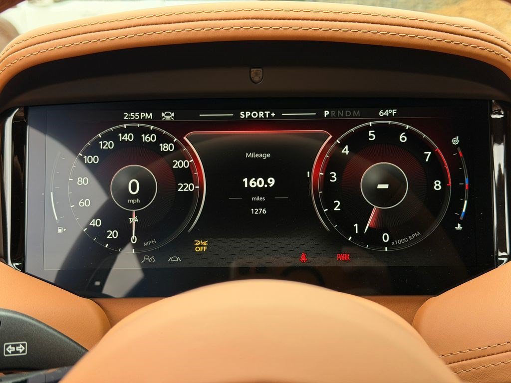 Aston Martin DB12