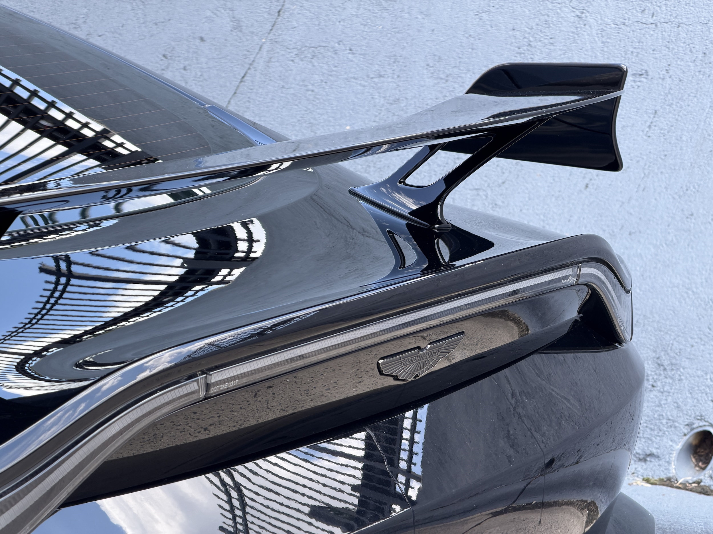 Aston Martin Vantage F1 Edition