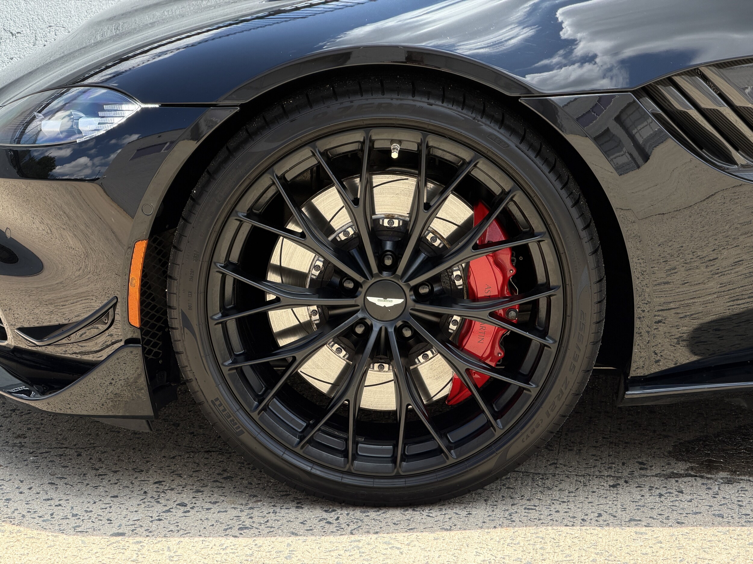 Aston Martin Vantage F1 Edition