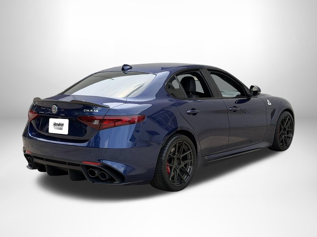 Used 2018 Alfa Romeo Giulia Quadrifoglio Quadrifoglio 4dr Car
