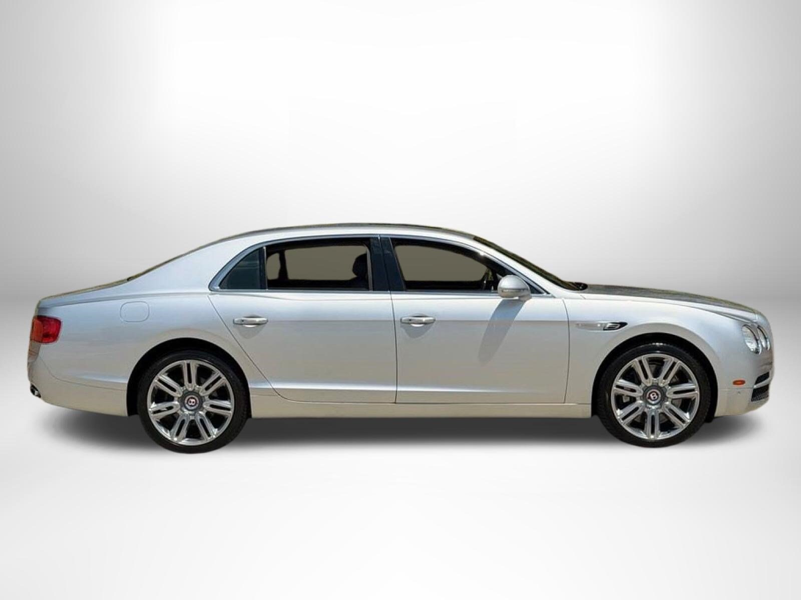 Bentley Flying Spur V8