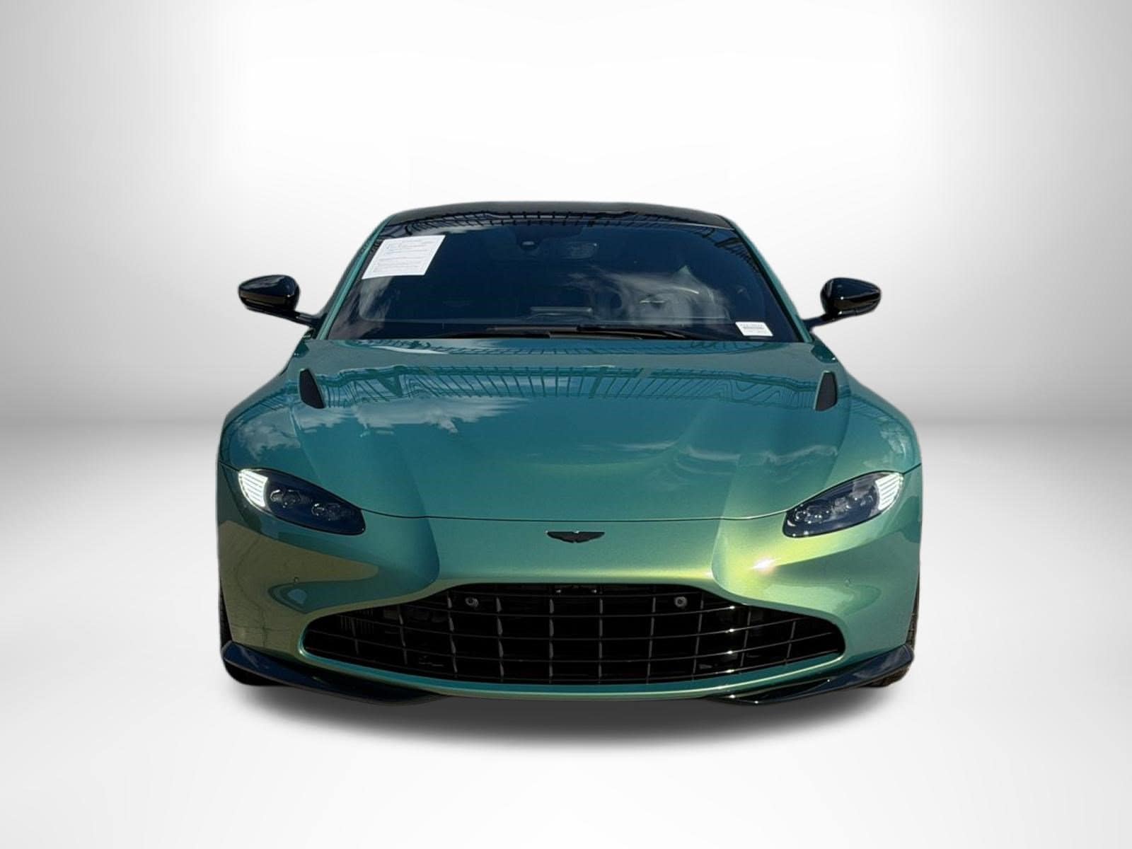 Aston Martin Vantage Coupe