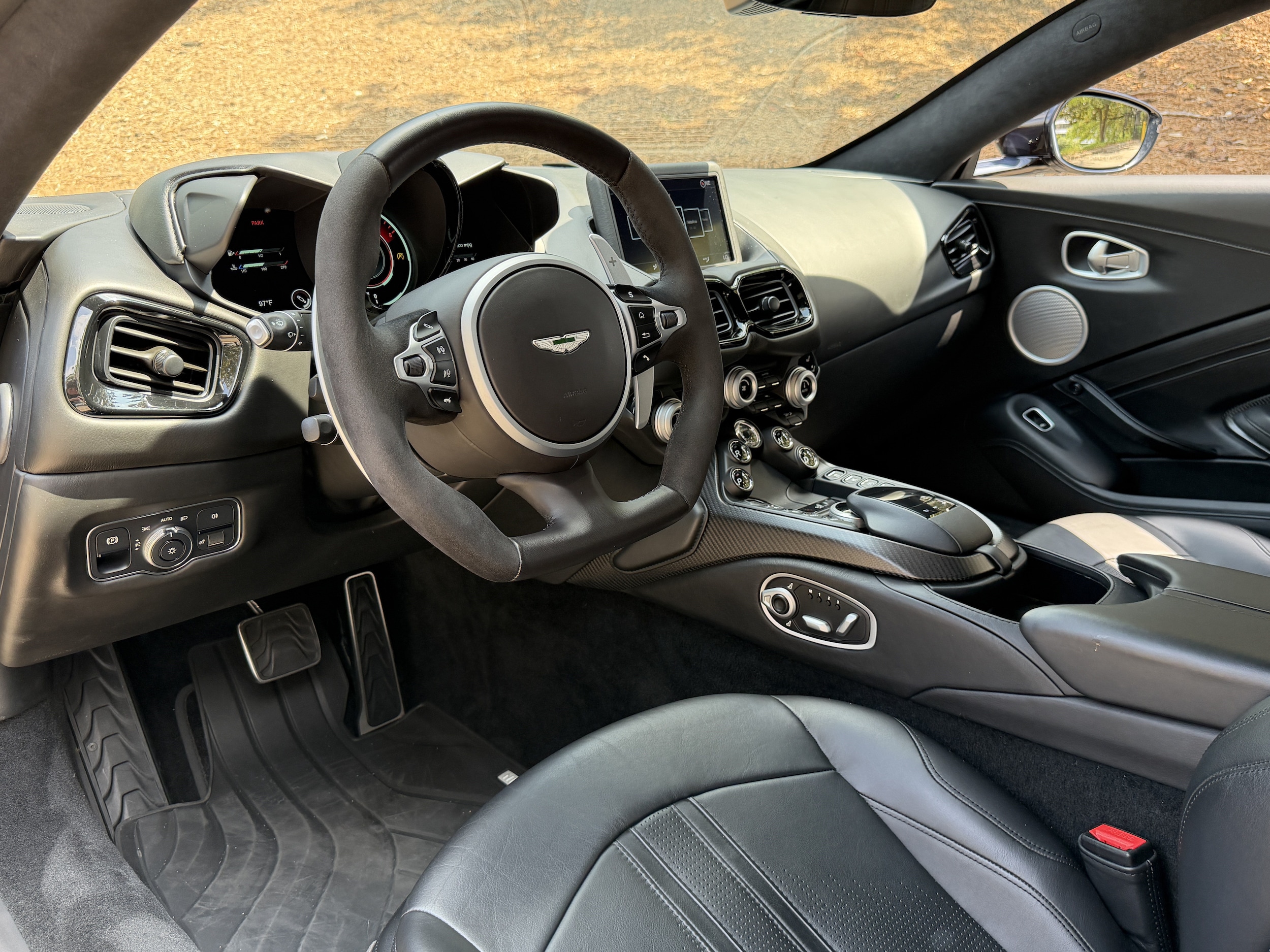 2020 Aston Martin Vantage