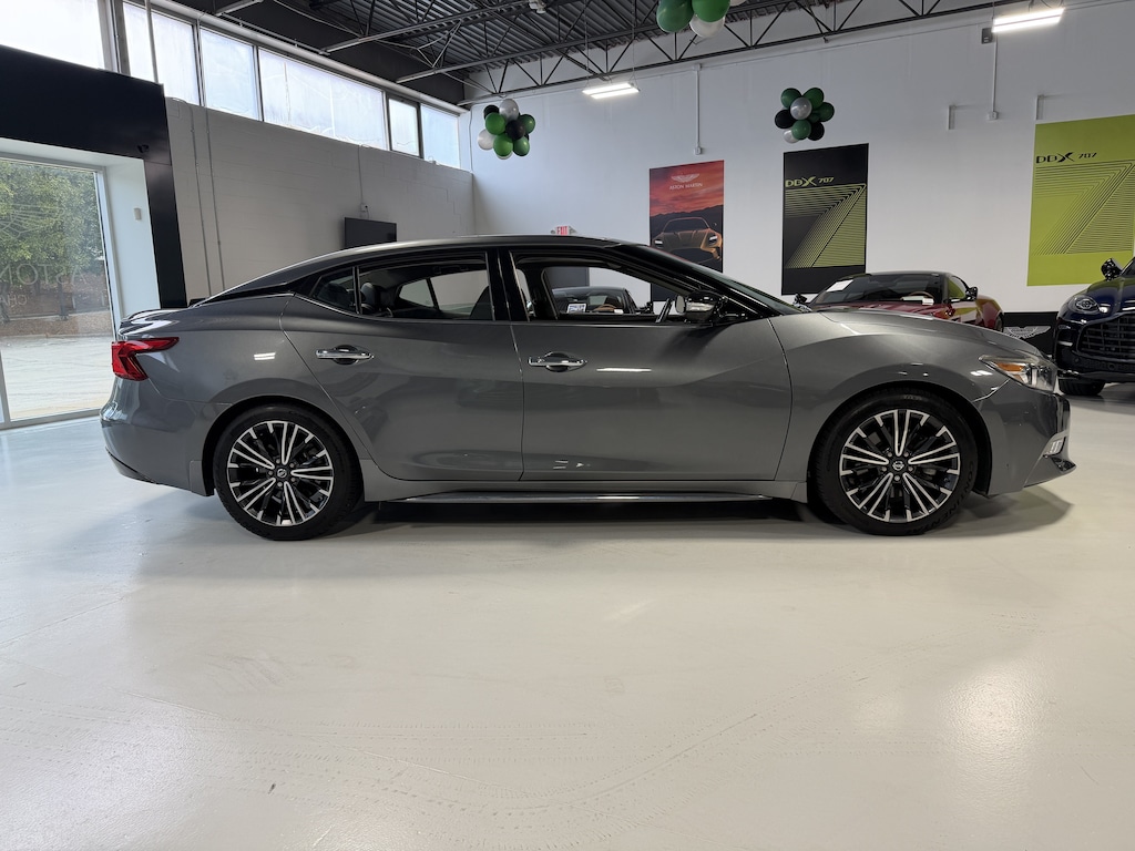 Used 2017 Nissan Maxima Platinum 4dr Car