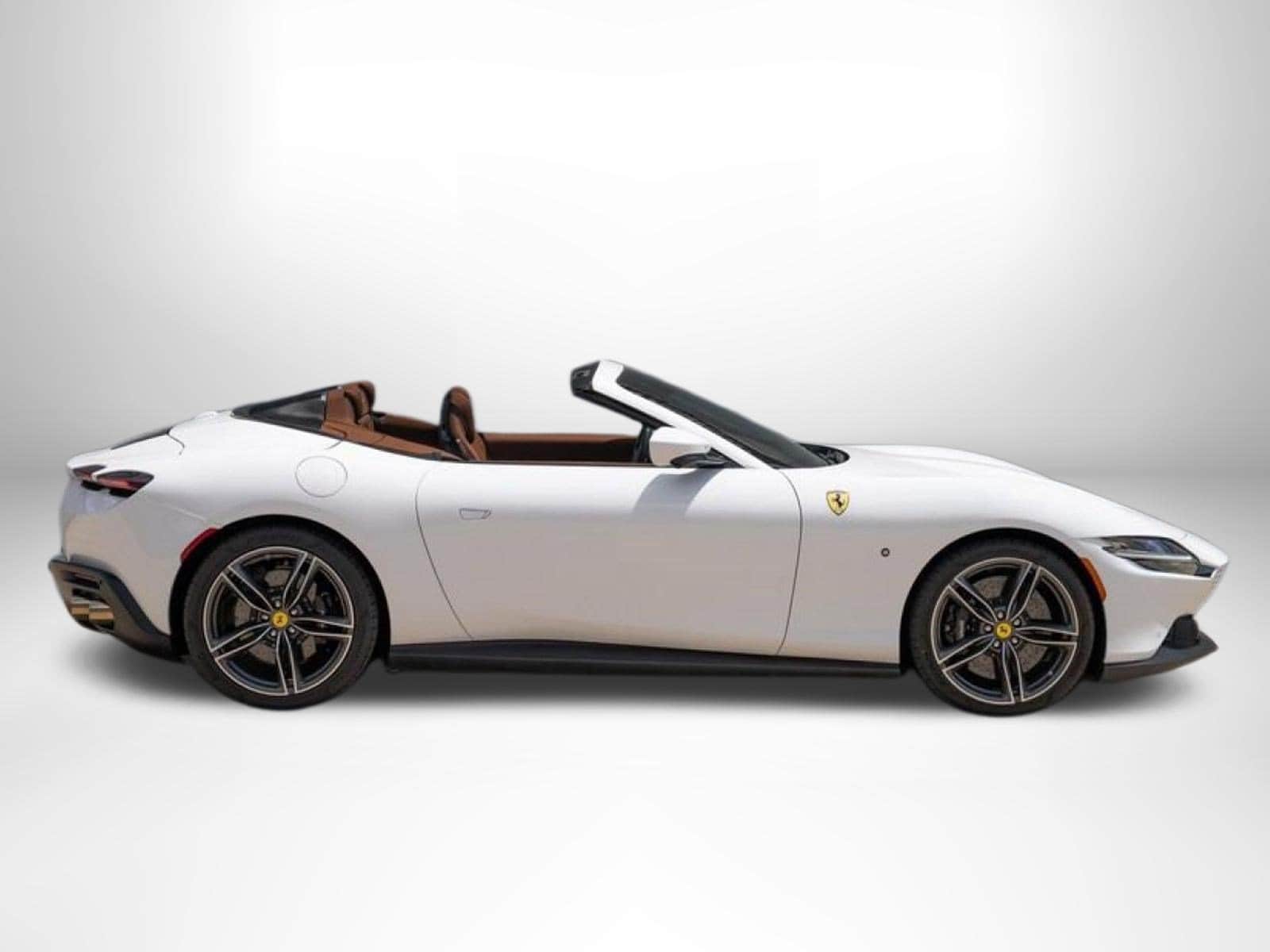 Ferrari Roma Spider