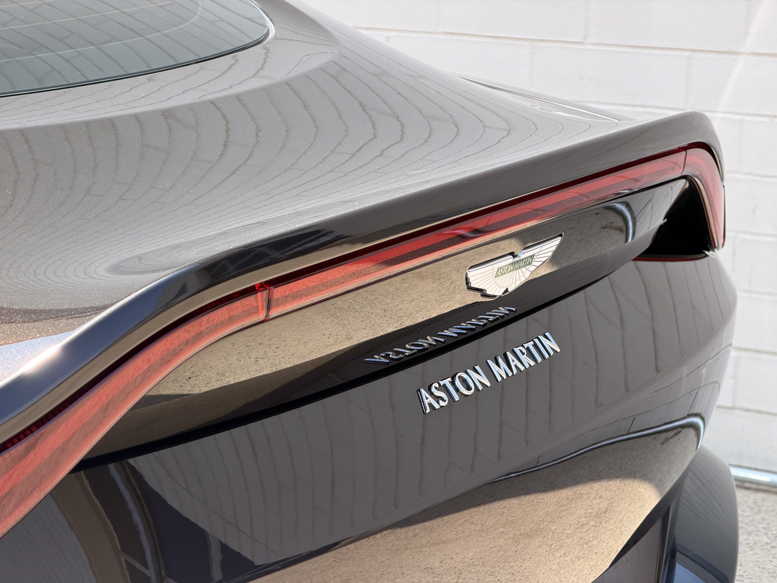2020 Aston Martin Vantage