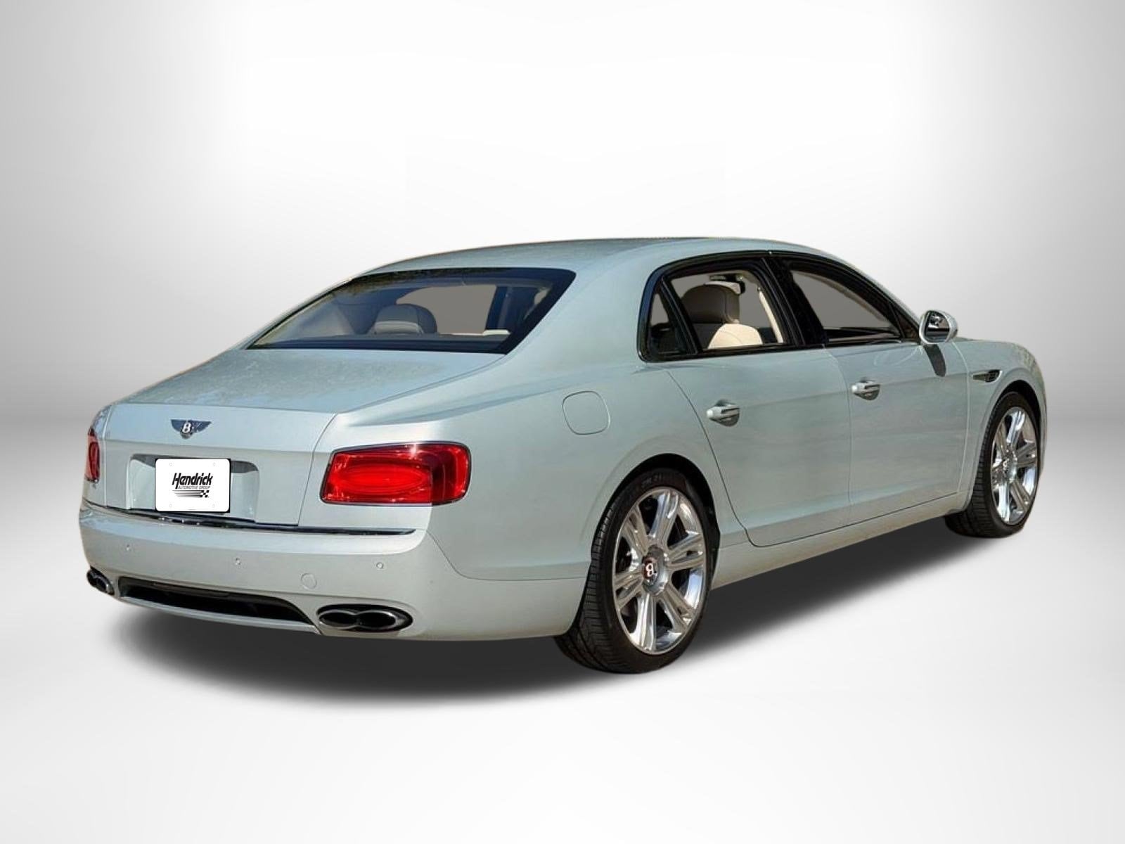Bentley Flying Spur V8