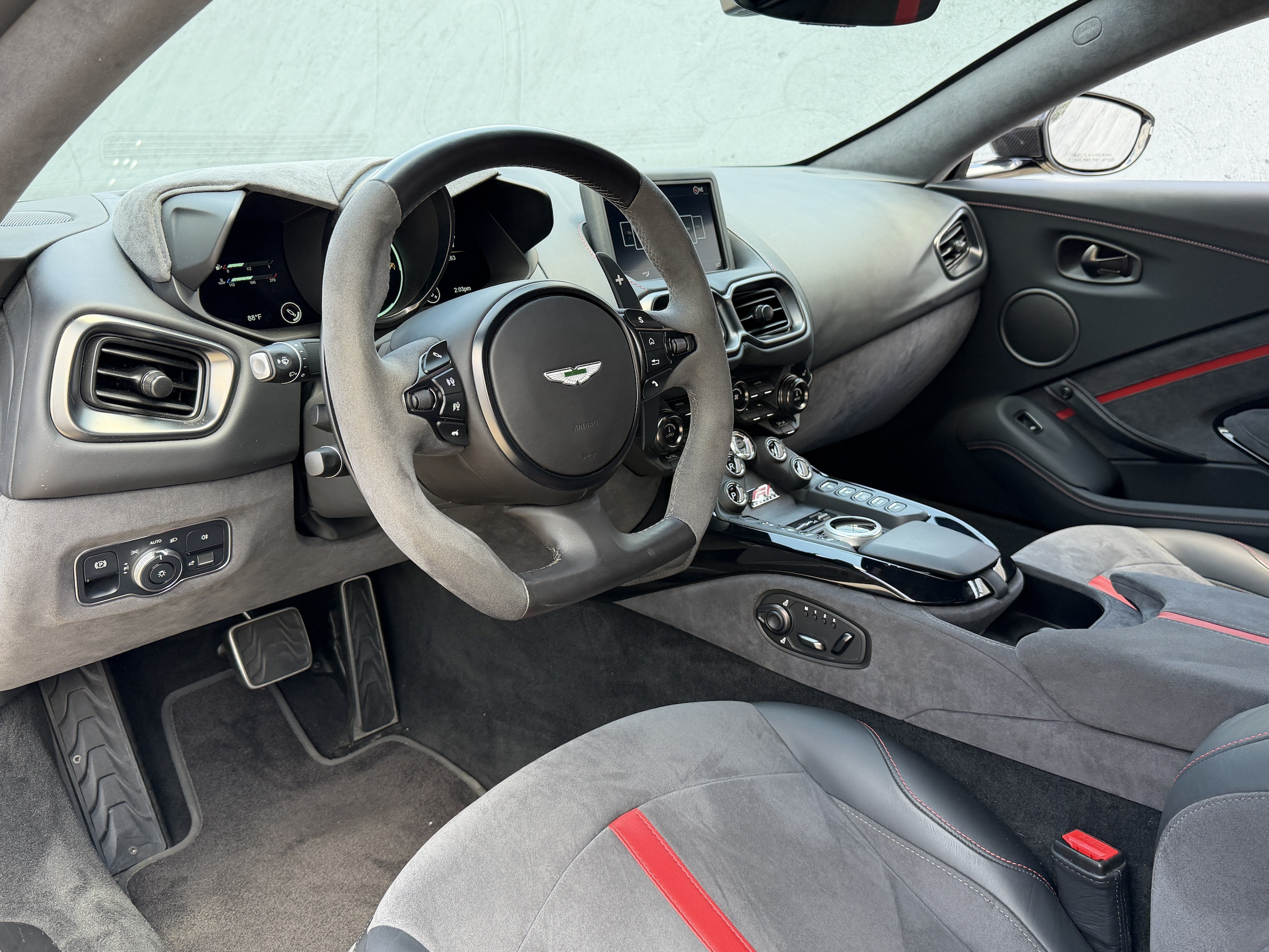 Aston Martin Vantage F1 Edition