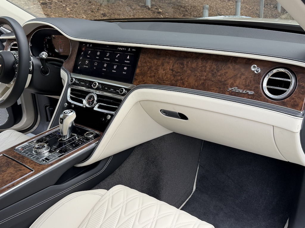 Used 2026 Bentley Flying Spur Azure 4dr Car