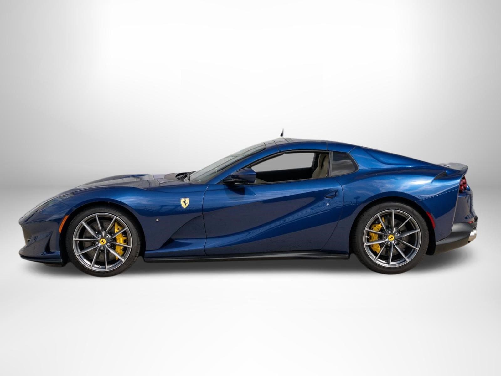 2021 Ferrari 812 GTS