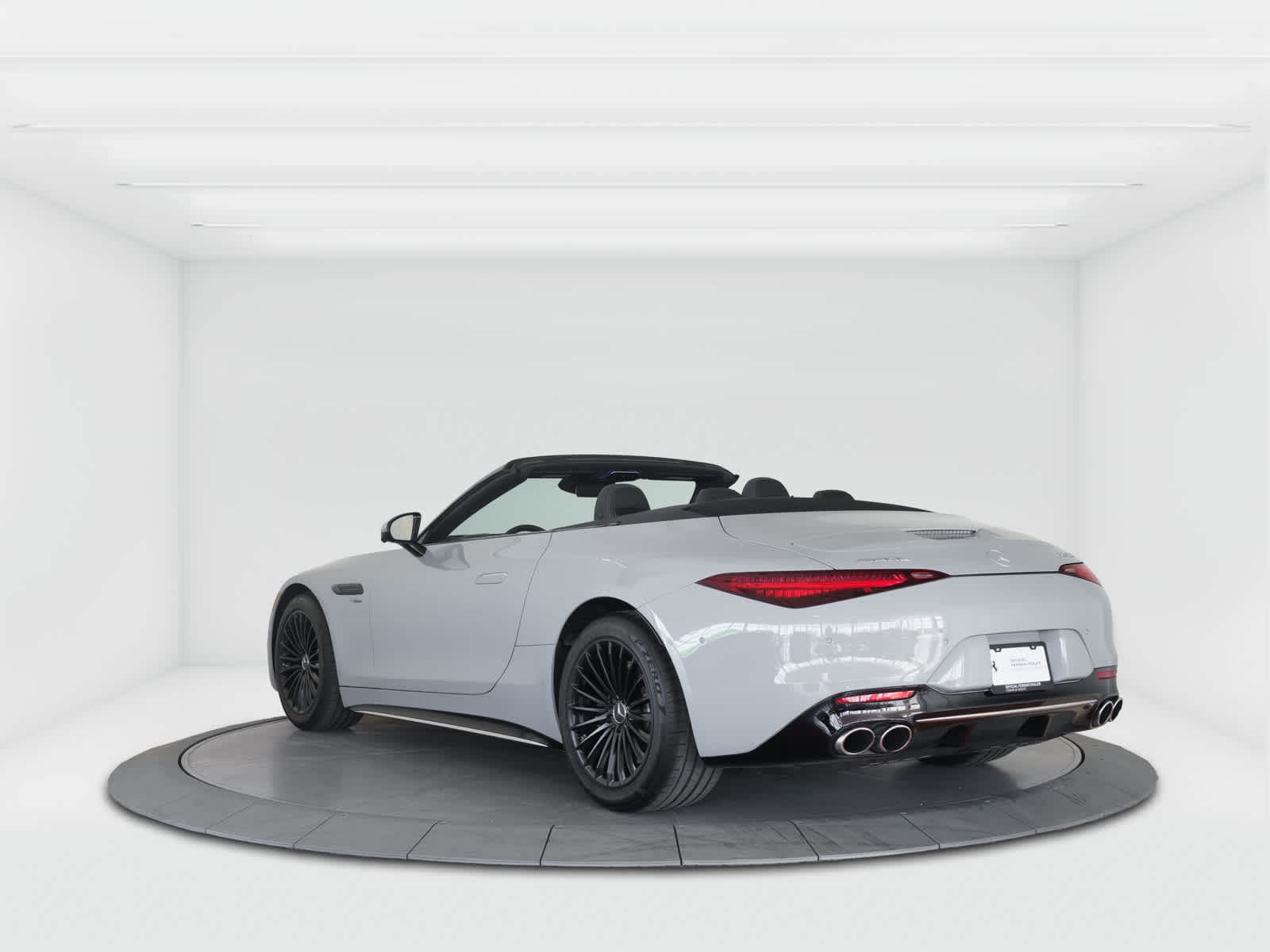 Thumbnail: 2023 Mercedes-Benz SL-Class - 3