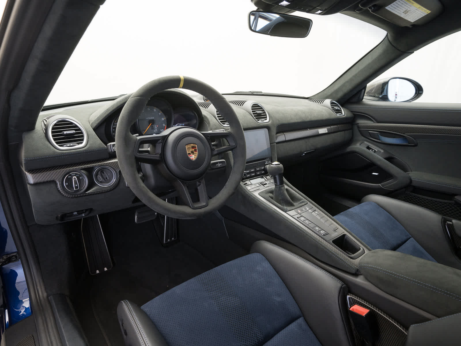2023 Porsche 718 Cayman GT4 RS 12