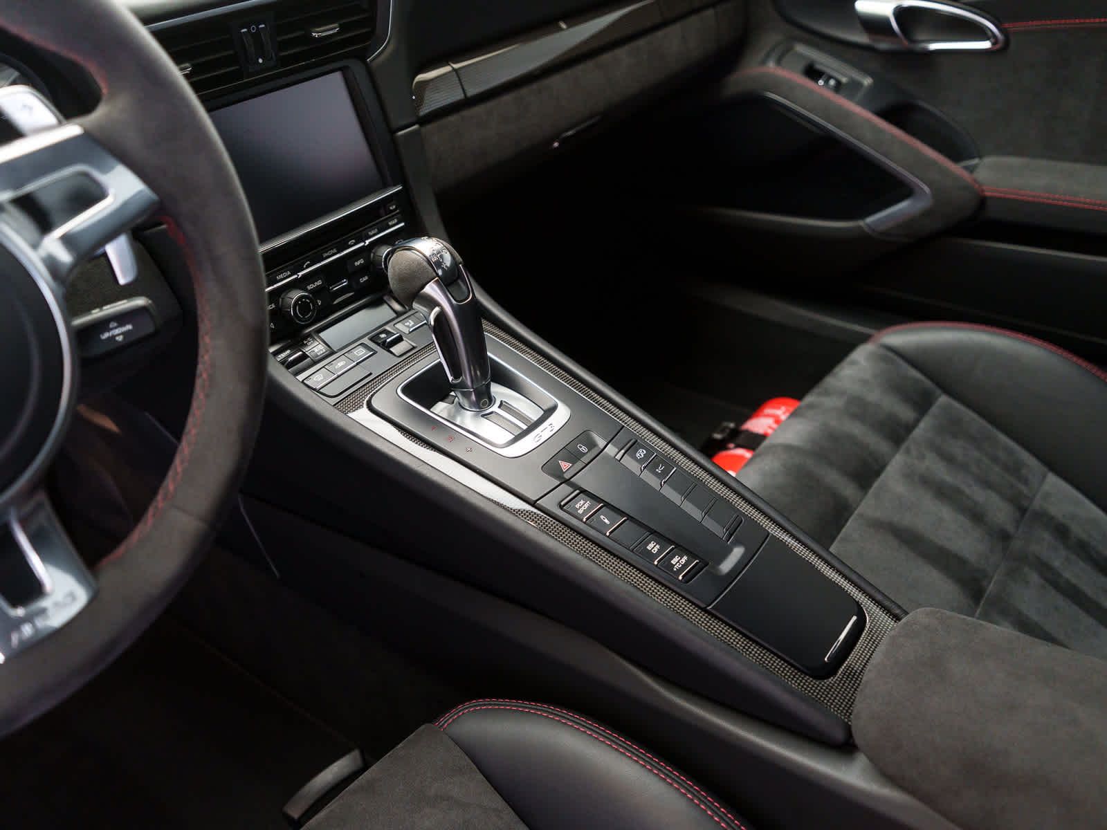 Thumbnail: 2014 Porsche 911 - 18